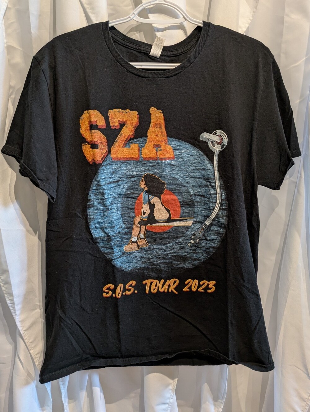 3 SZA S.O.S. Tour 2023 Official Graphic Band Tee Black L